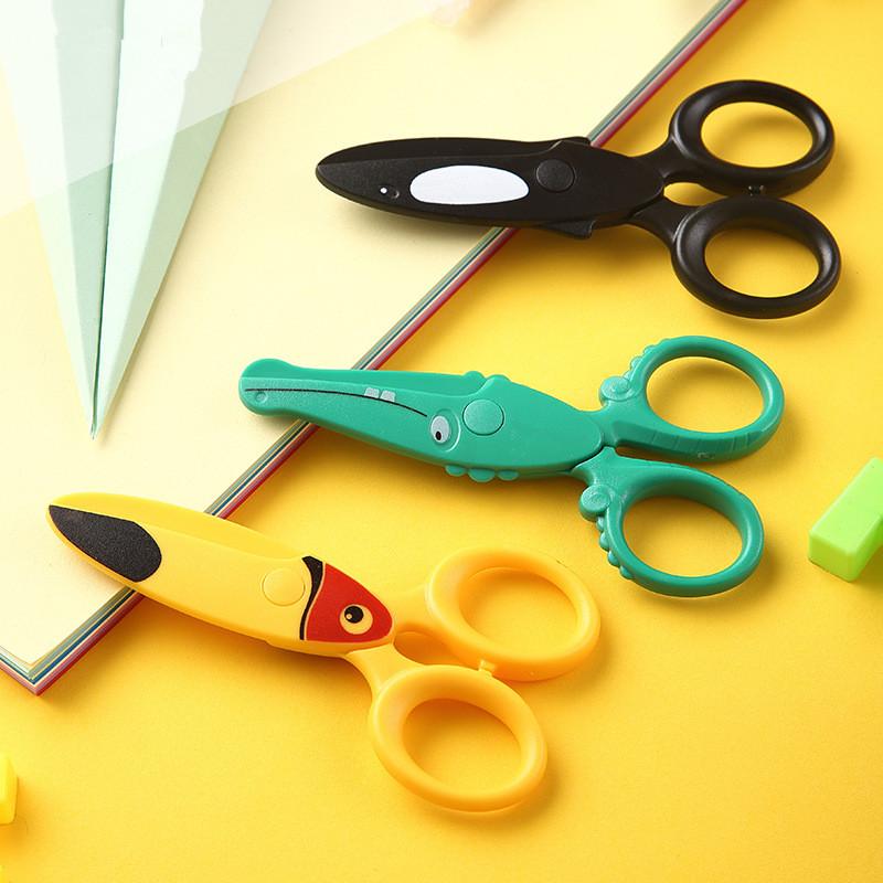 Forbici in plastica per bambin - Art Craft For Preschoolers recensione e prezzo