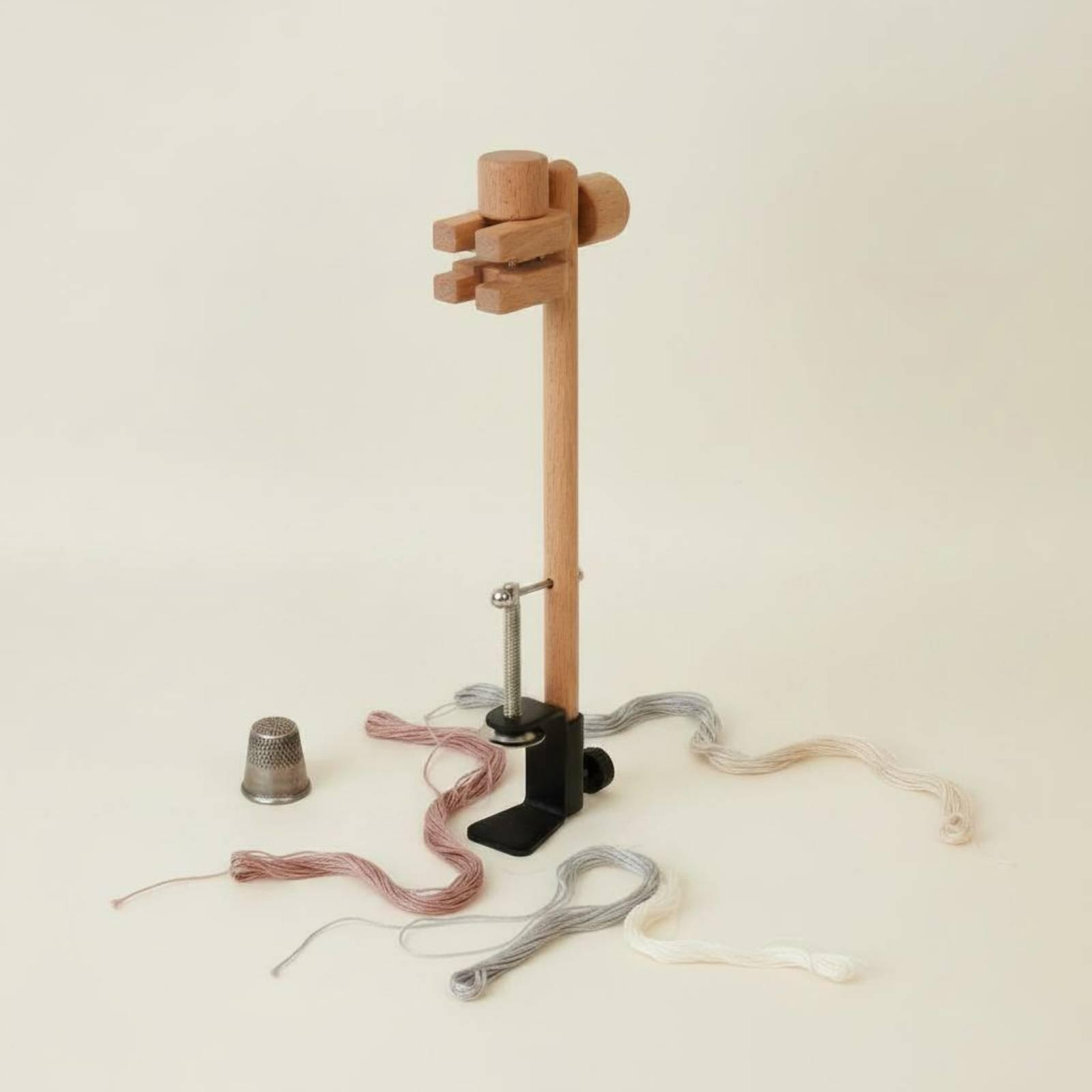 Supporto da Tavolo in Legno di - Embroidery Hoop Kit recensione e prezzo